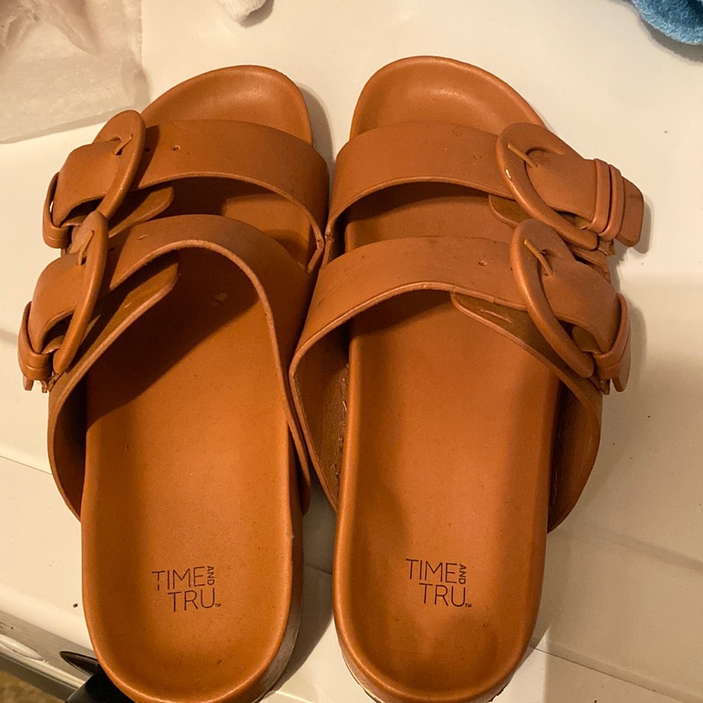 Time and truim shoes